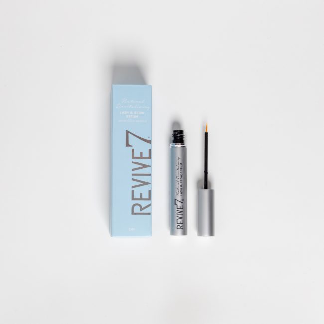 Revitalizing Lash Serum